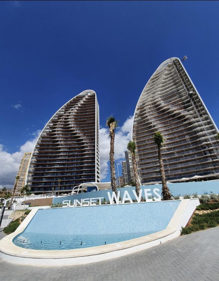 Sunset Waves Benidorm Appartamento Esterno foto